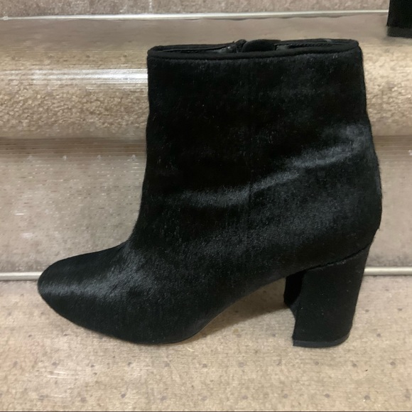 Black furry booties - Picture 3 of 10